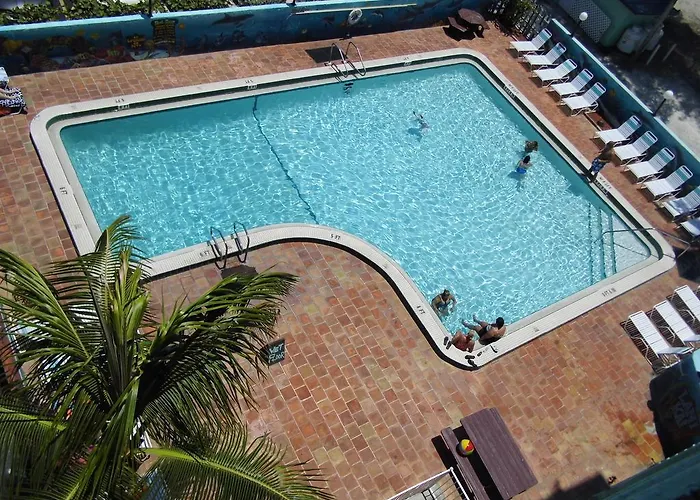 The Bay Inn At The Lani Kai